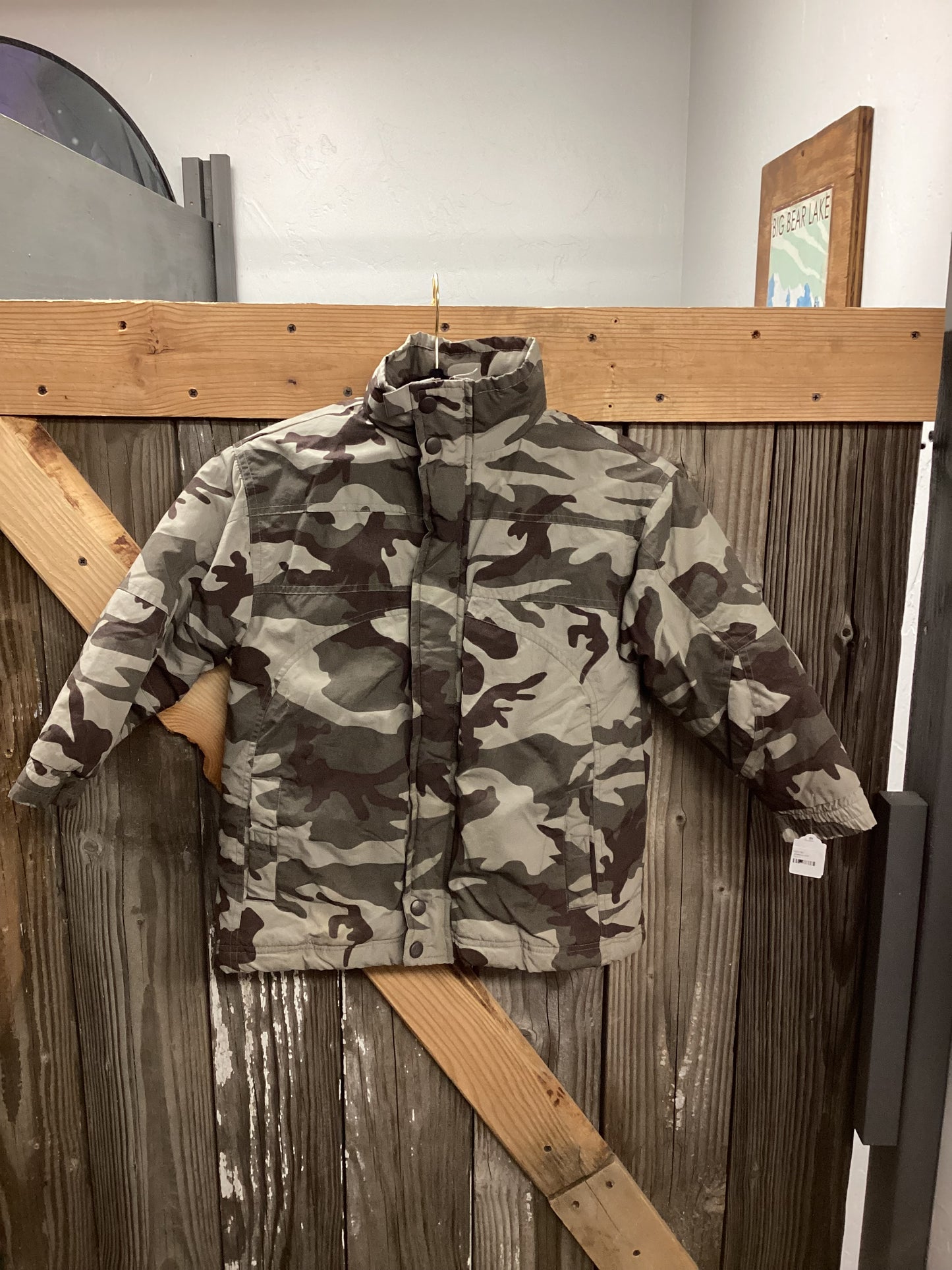 Athletech size 4/5