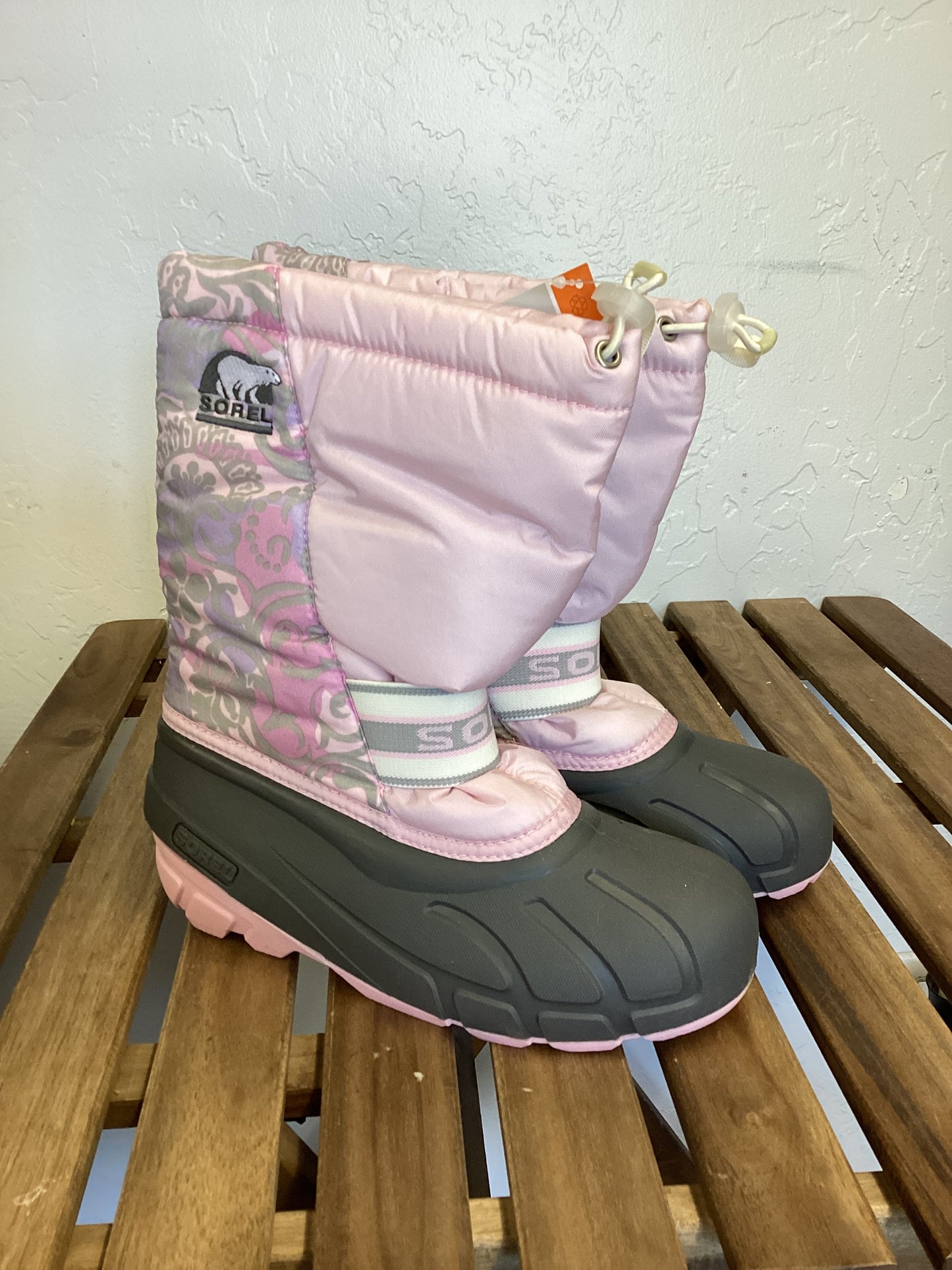 Sorel size 5