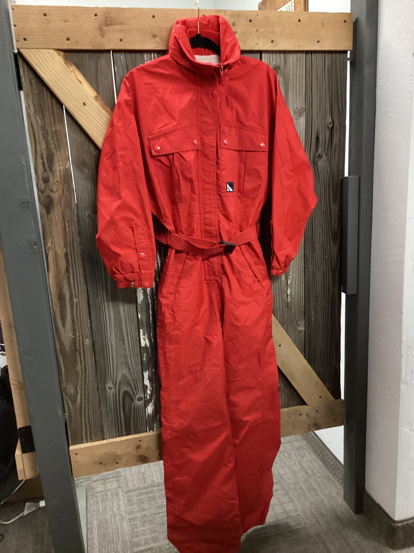 Vintage Womens Size 6 Weatherproof Suit