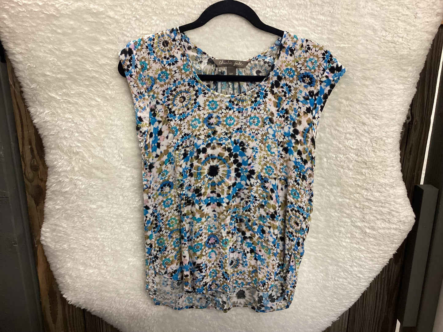 Charlie Jade Top Womens size Small