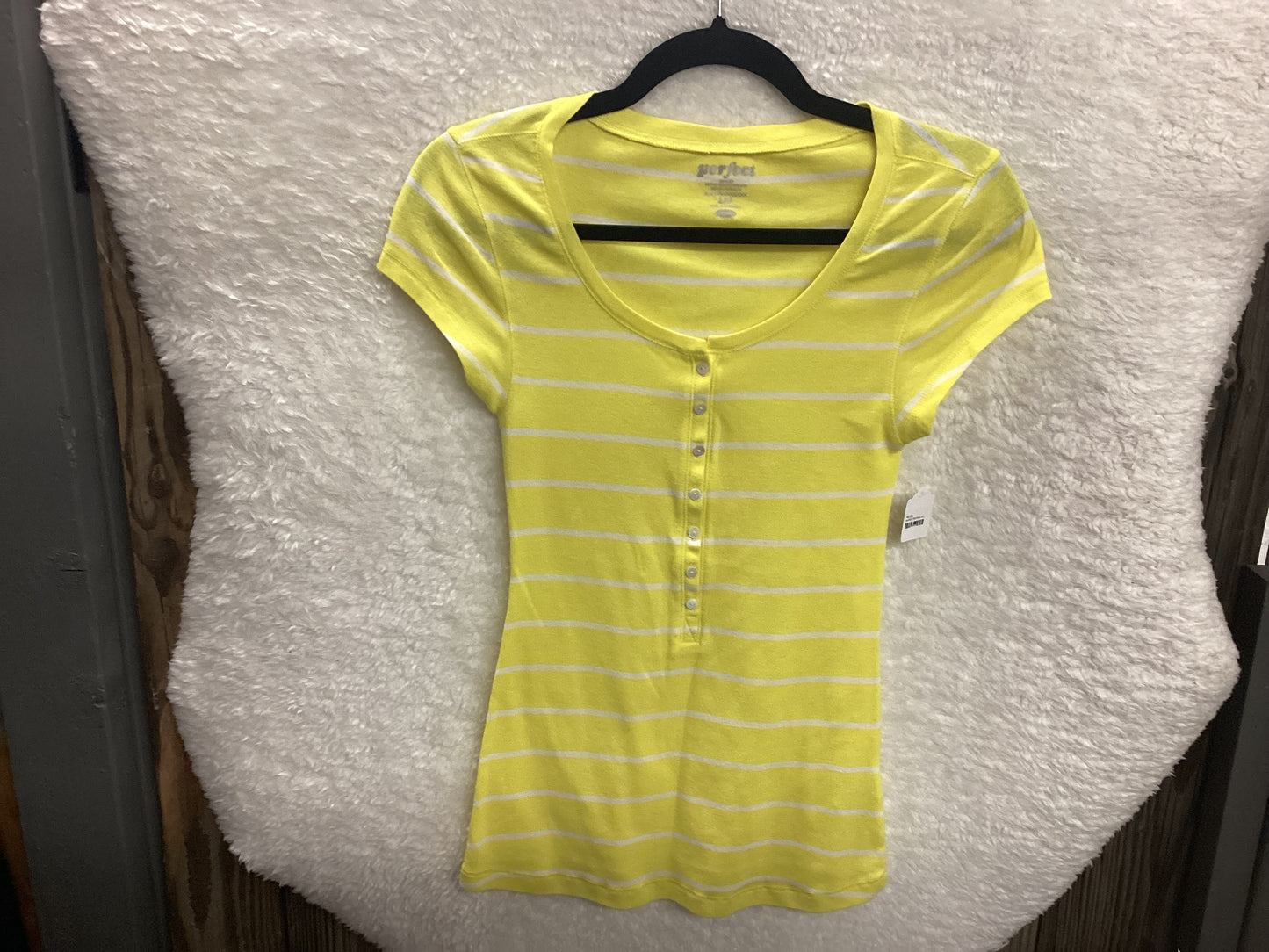 Old Navy Perfect Henley Womens Size Small