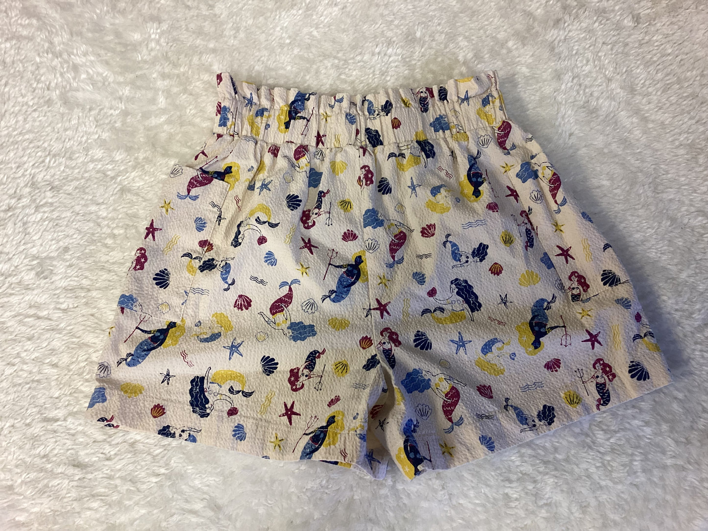Free Assembly Mermaid Shorts Youth size 6