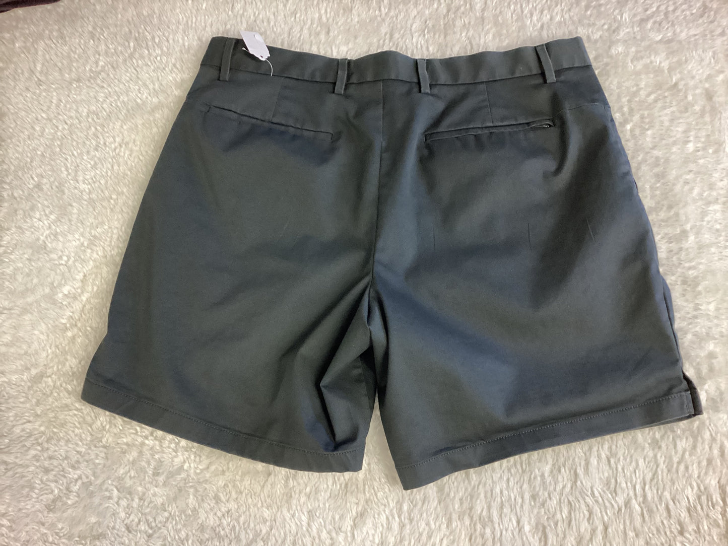 Banana Republic Aiden Shorts Mens size 34