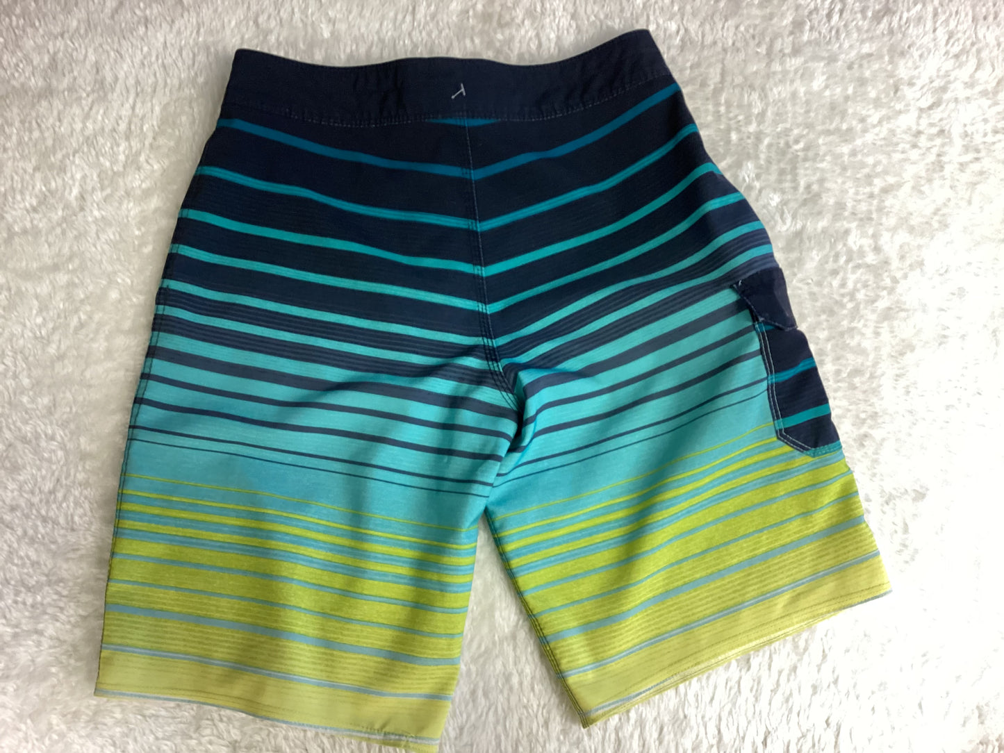 Billabong Trunks Youth size 26