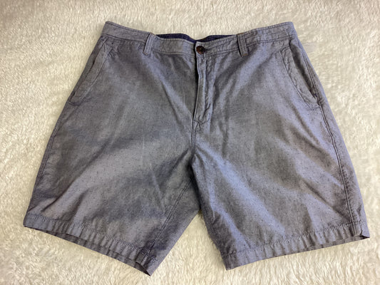 Howe Mens Shorts size 34