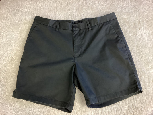 Banana Republic Aiden Shorts Mens size 34