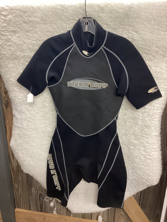 Dive N' Surf Titanium 2.2mm Wetsuit Mens size Small