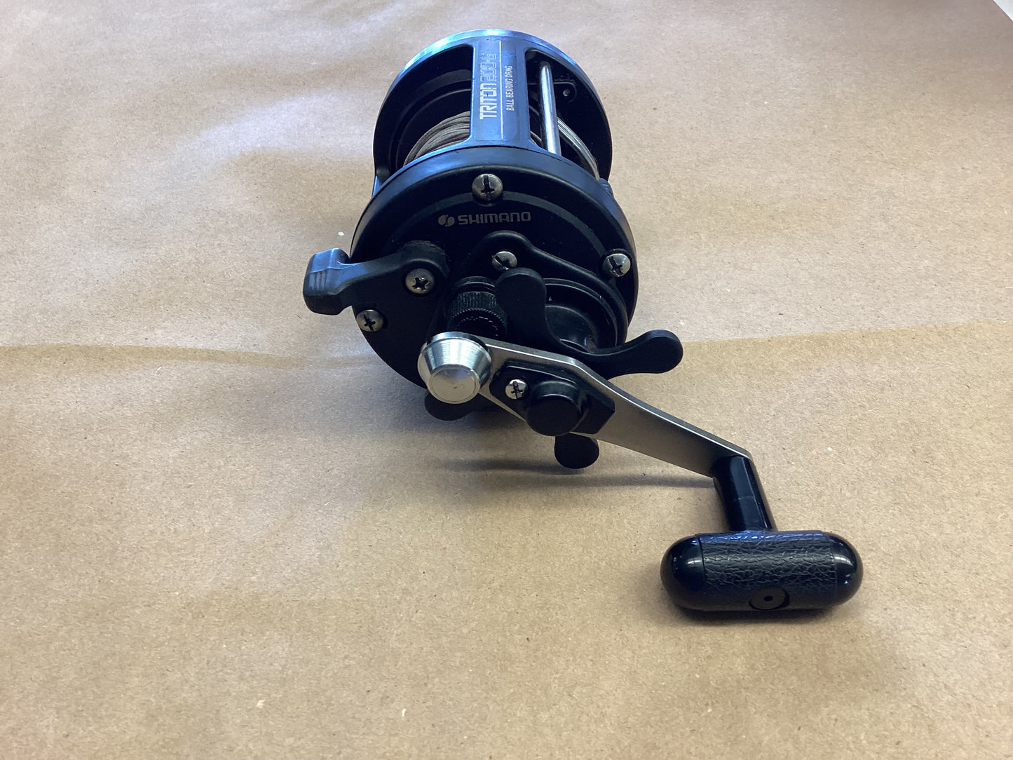 Shimano Triton 200-G Fishing Reel