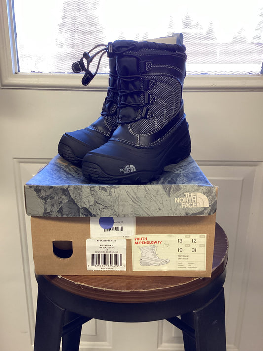 NEW The North Face Youth Alpenglow IV Winter Snow Boots Black sz 13